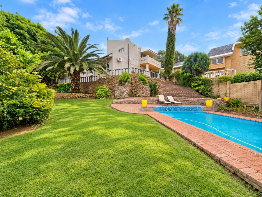 4 Bedroom Property for Sale in Heuwelsig Free State